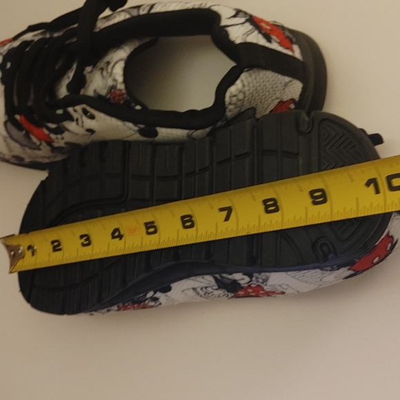 Mickey mouse shoes - Picture 5 of 5
